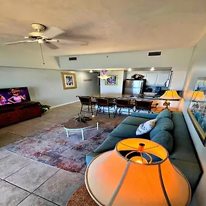 Penthouse Floor 1 Bedroom Direct Oceanfront Wyndham Ocean Walk - Daytona Funland 1908 Apartment Daytona Beach