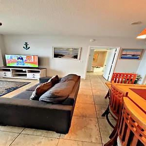 2 Bedroom Direct Oceanfront Wyndham Ocean Walk Daytona 2226-0 Apartment Daytona Beach